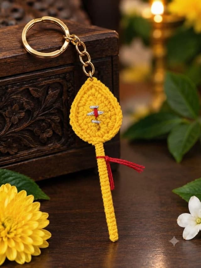 Murugar Vel Keychain